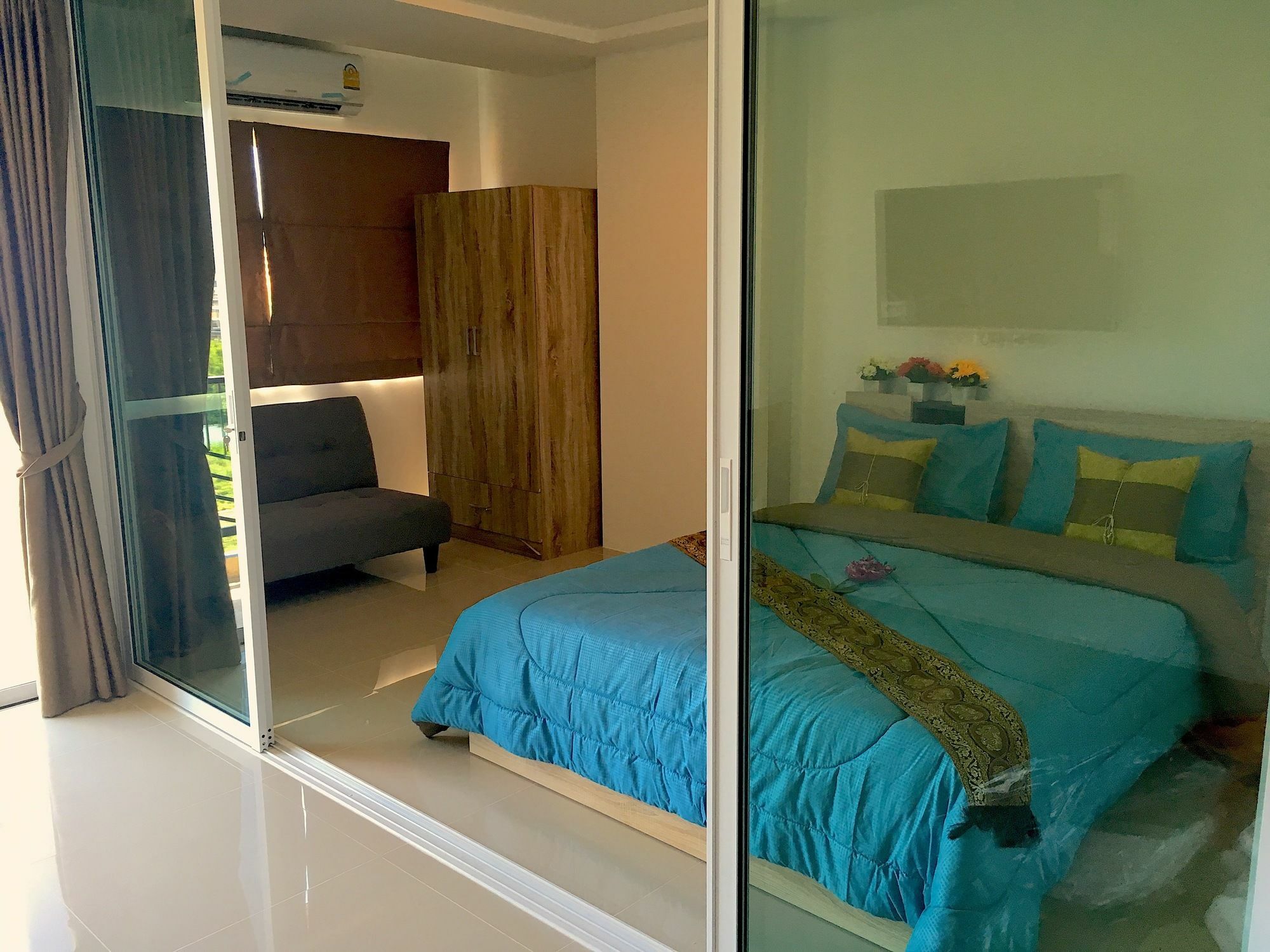 Breezy House Daire Jomtien Beach Dış mekan fotoğraf